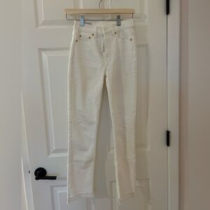 GAP white jeans. Size 00.
